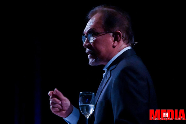 Anwar ibrahim gesa sprm ambil tindakan pantas mengenai isu 1mdb