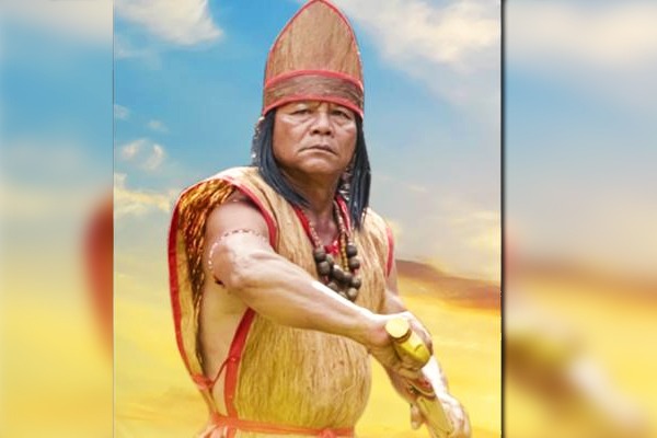 Tribesman- the last red hunter: tabias john pegang watak ketua puak